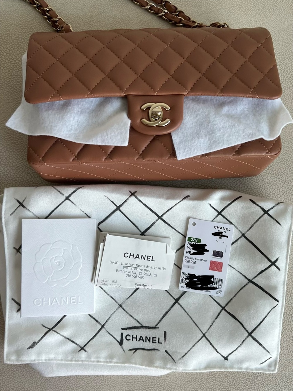 Chanel Medium Classic Double Flap Bag caramel Lambskin Gold Hardware